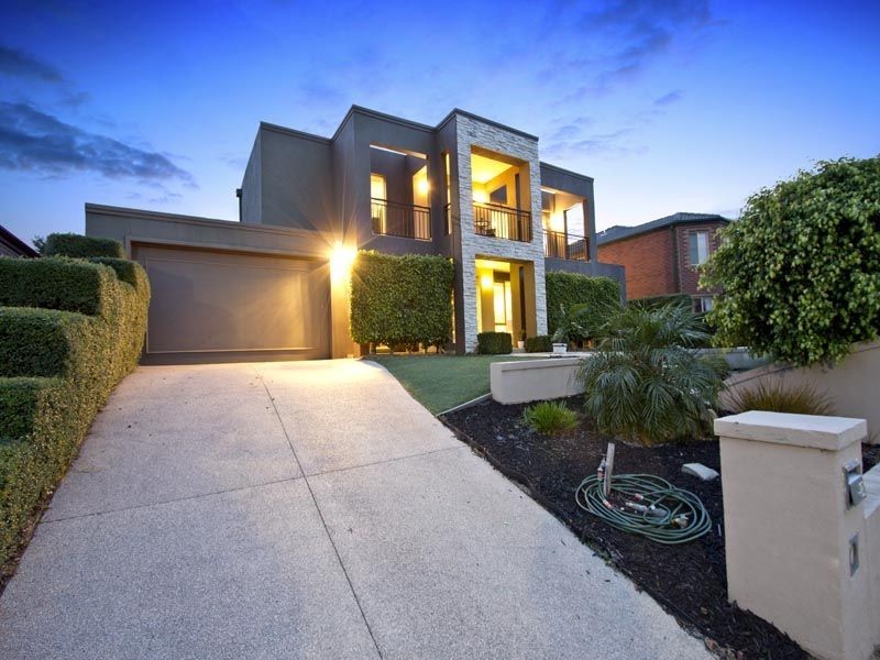 10 Trafalgar Square, Frankston South VIC 3199