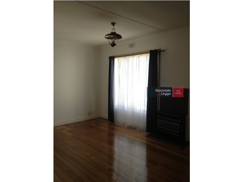 34 Burns Street, Frankston VIC 3199