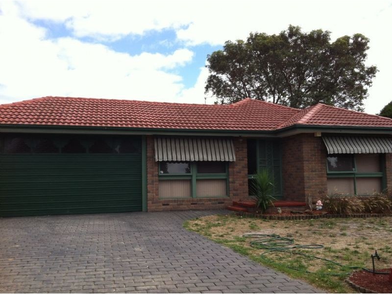 2 Norton Close, Carrum Downs VIC 3201