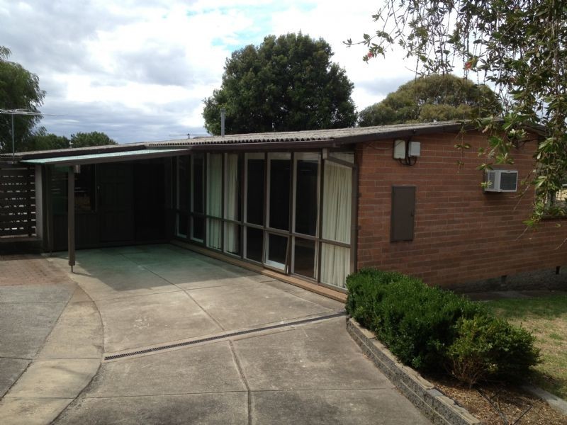 5 Arabil Street, Frankston VIC 3199