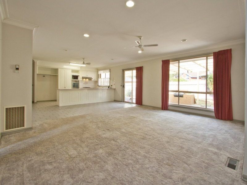 3 Zebrafinch Court, Carrum Downs VIC 3201