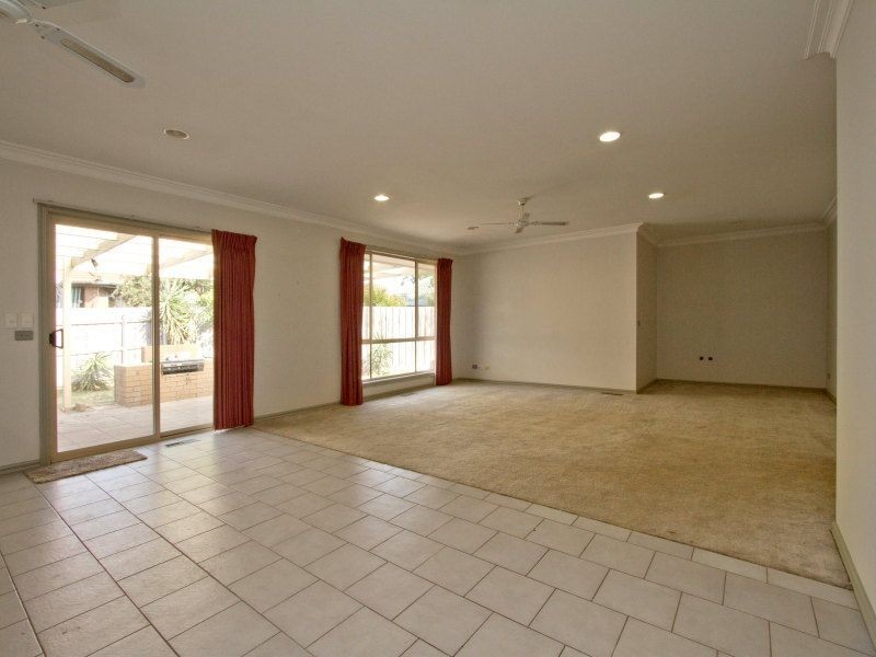 3 Zebrafinch Court, Carrum Downs VIC 3201