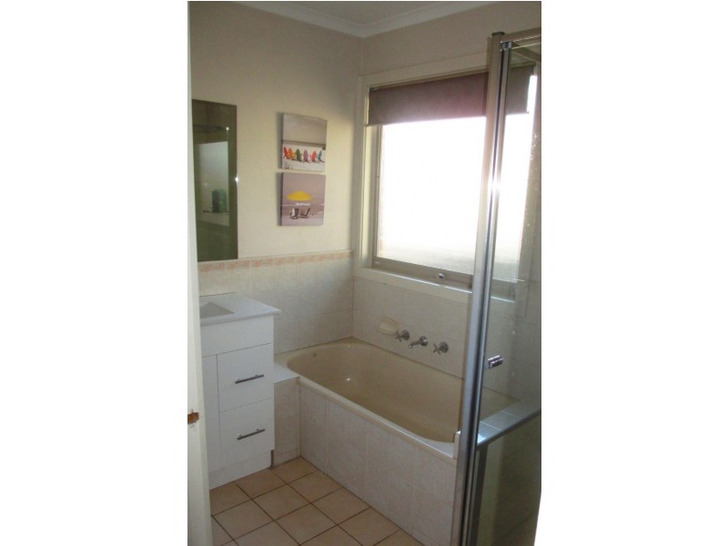 1/22 Dunn Crescent, Langwarrin VIC 3910