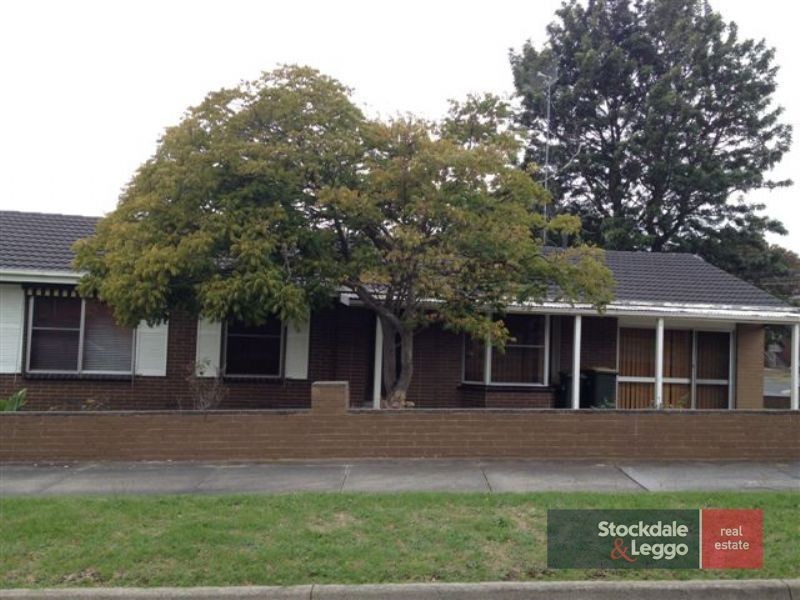 9 Cliveden Avenue, Frankston VIC 3199