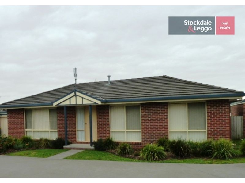 9/2 Allington Place, Langwarrin VIC 3910