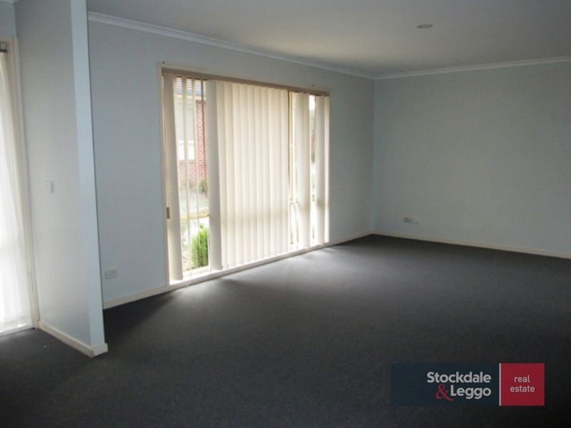 9/2 Allington Place, Langwarrin VIC 3910