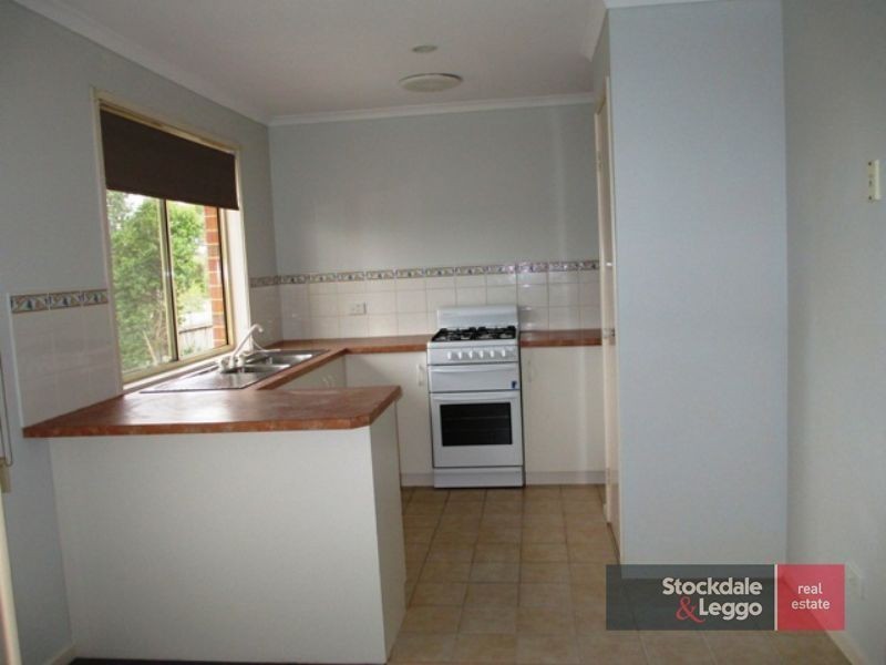 9/2 Allington Place, Langwarrin VIC 3910