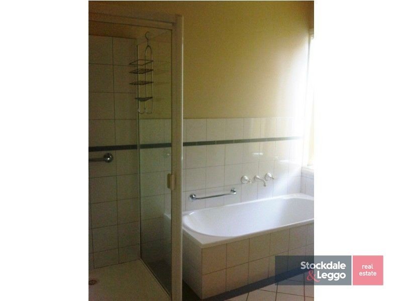 2/84 Collins Street, Mentone VIC 3194