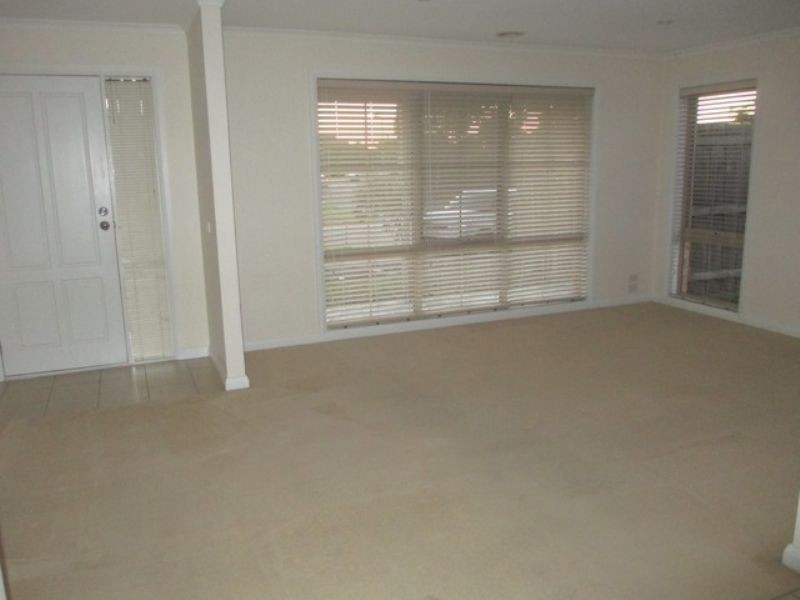 1/1 McDonald Street, Skye VIC 3977