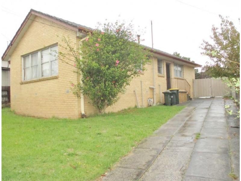 64 Forest Drive, Frankston North VIC 3200