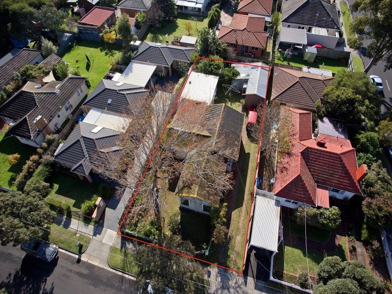 13 Raymond Ave, Frankston VIC 3199