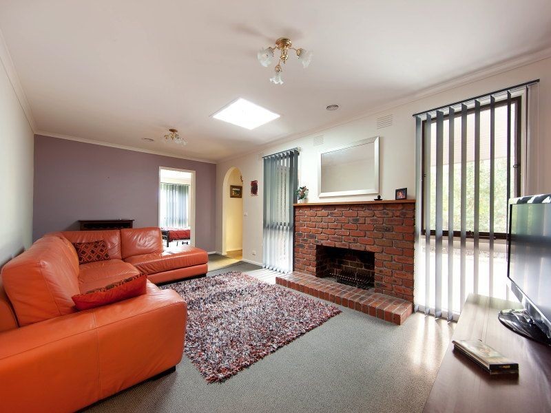 32 Ferndale Drive, Frankston VIC 3199