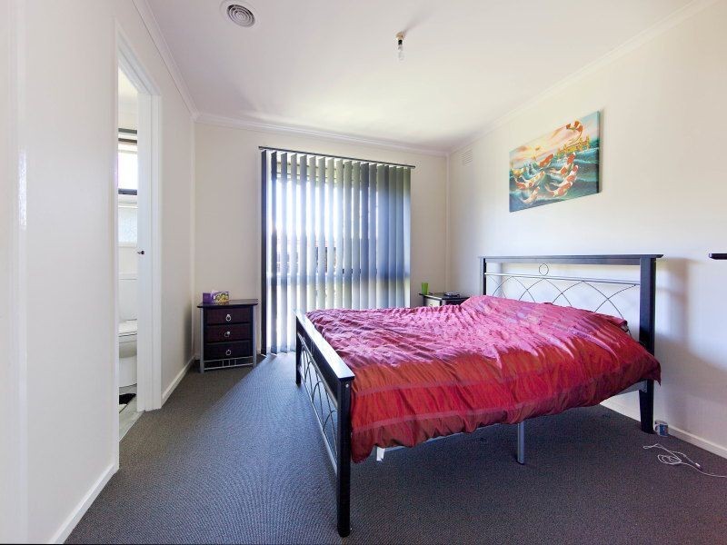 32 Ferndale Drive, Frankston VIC 3199