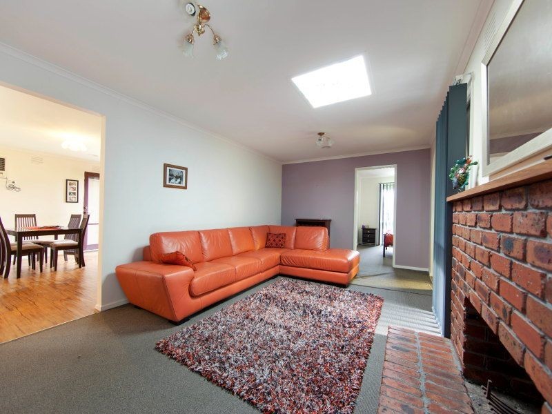 32 Ferndale Drive, Frankston VIC 3199