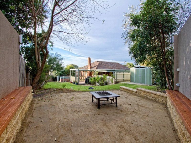 12 Lerwick Court, Frankston VIC 3199