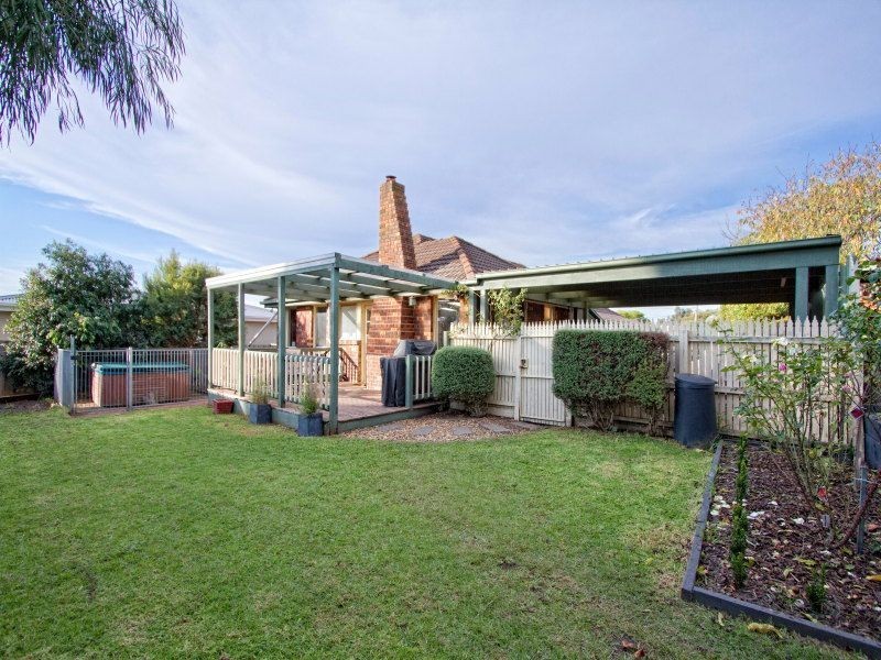 12 Lerwick Court, Frankston VIC 3199