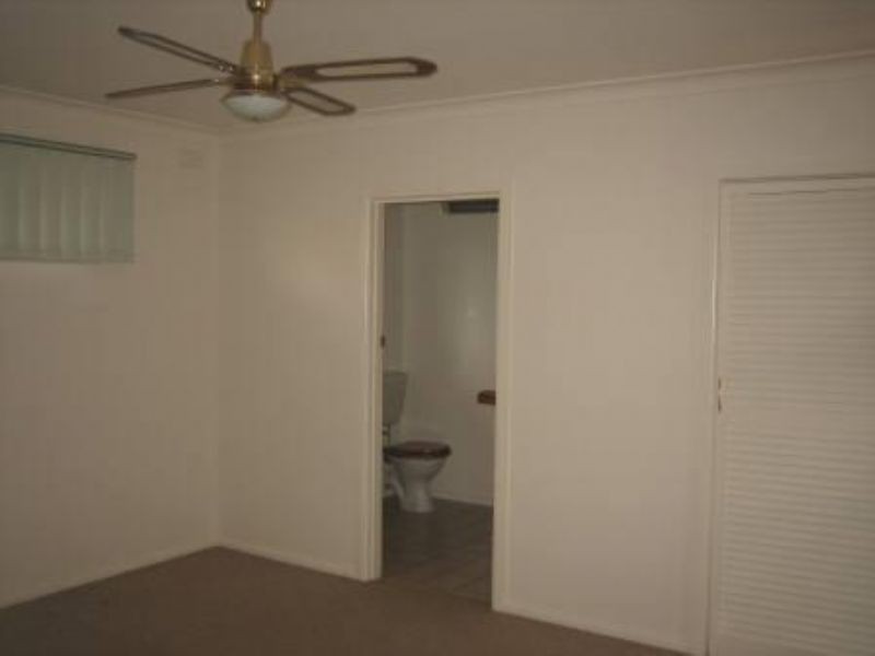 6 Boronia Close, Frankston VIC 3199