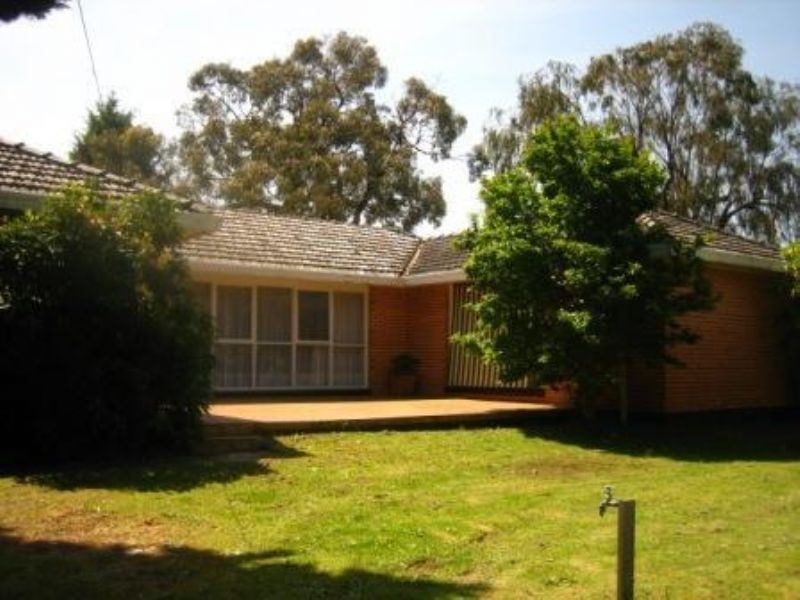 6 Boronia Close, Frankston VIC 3199