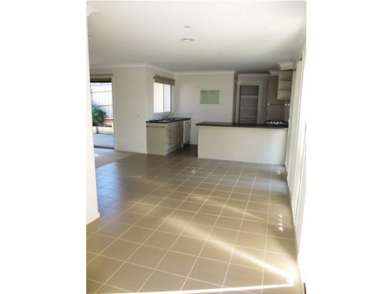 1/38 Southgate Way, Langwarrin VIC 3910