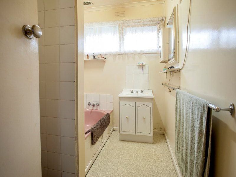 1 Wakefield Avenue, Frankston South VIC 3199