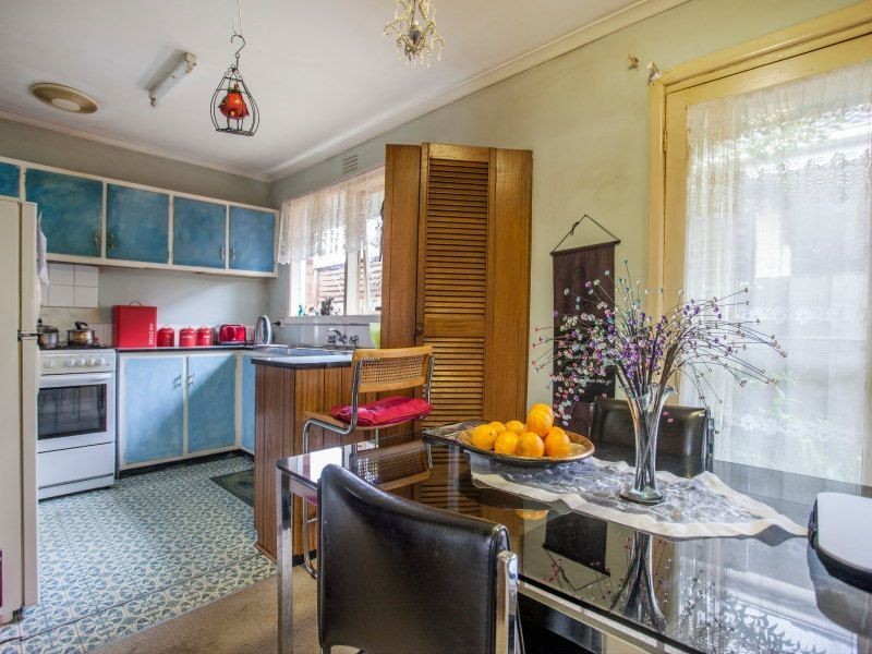 1 Wakefield Avenue, Frankston South VIC 3199