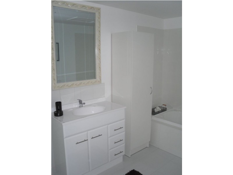 G46/325 Nepean Hwy, Frankston VIC 3199