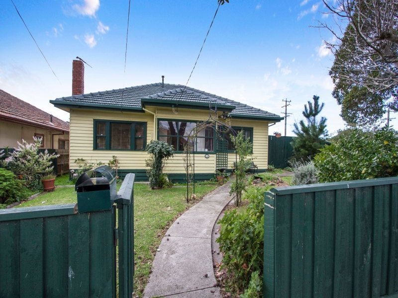 29 Birdwood Street, Frankston VIC 3199