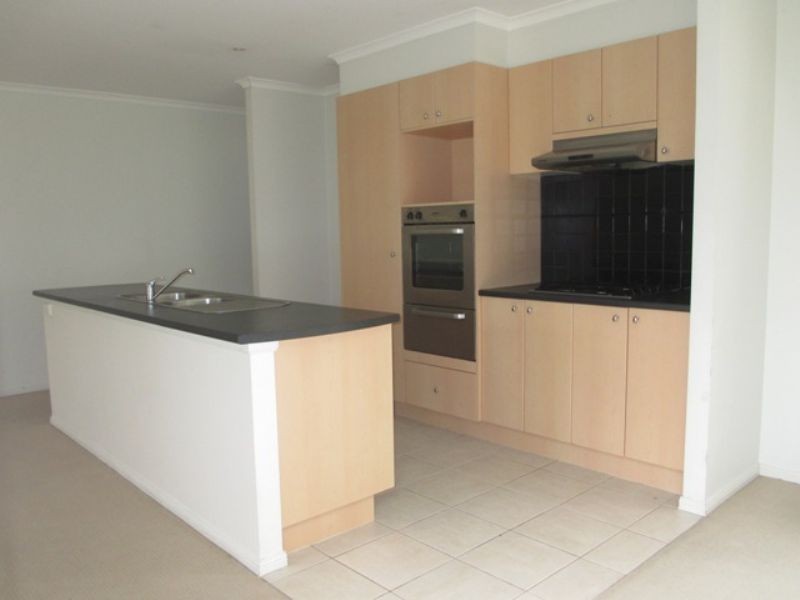 10 Vivi Court, Skye VIC 3977