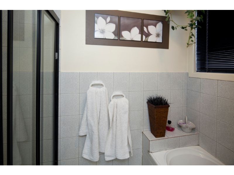 7 Lalina Close, Frankston VIC 3199