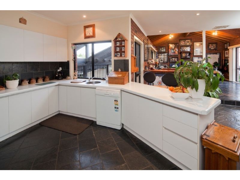 7 Lalina Close, Frankston VIC 3199