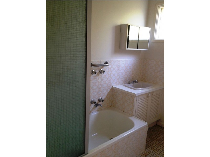 1/15-19 Cricklewood Avenue, Frankston VIC 3199