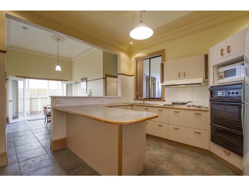 10 Petrie Street, Frankston VIC 3199