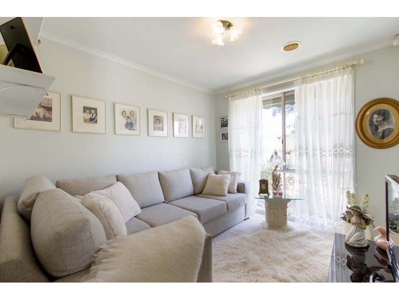 12 St Johns Wood, Skye VIC 3977