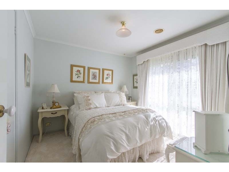 12 St Johns Wood, Skye VIC 3977