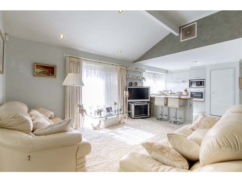 12 St Johns Wood, Skye VIC 3977