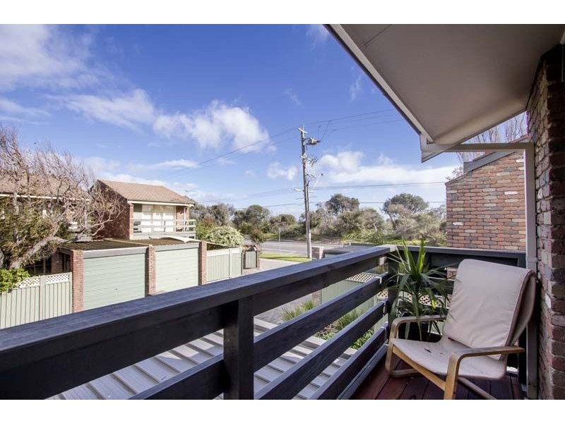 14/99-101 Nepean Highway, Seaford VIC 3198