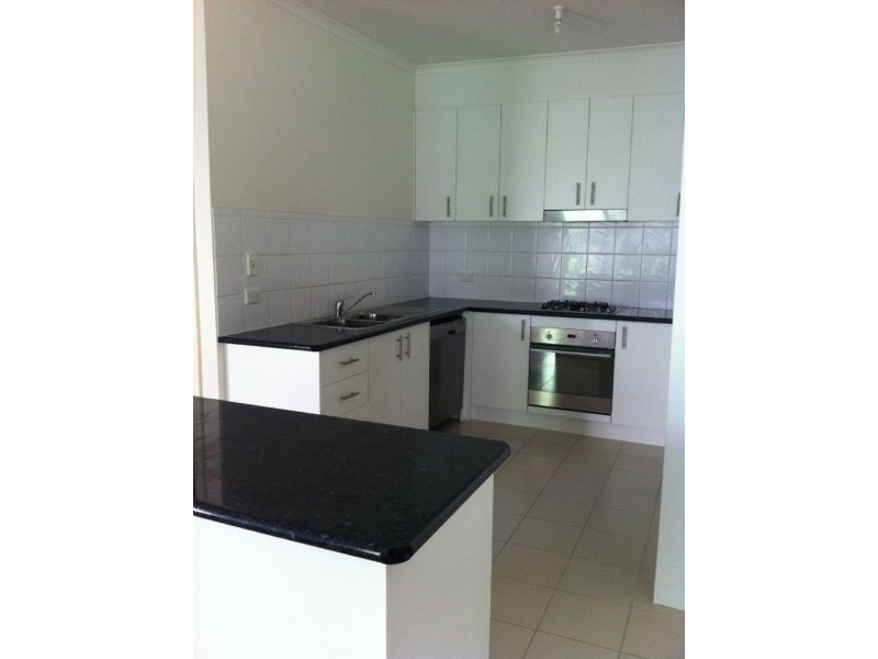 2/19-21 Jasper Tce, Frankston South VIC 3199