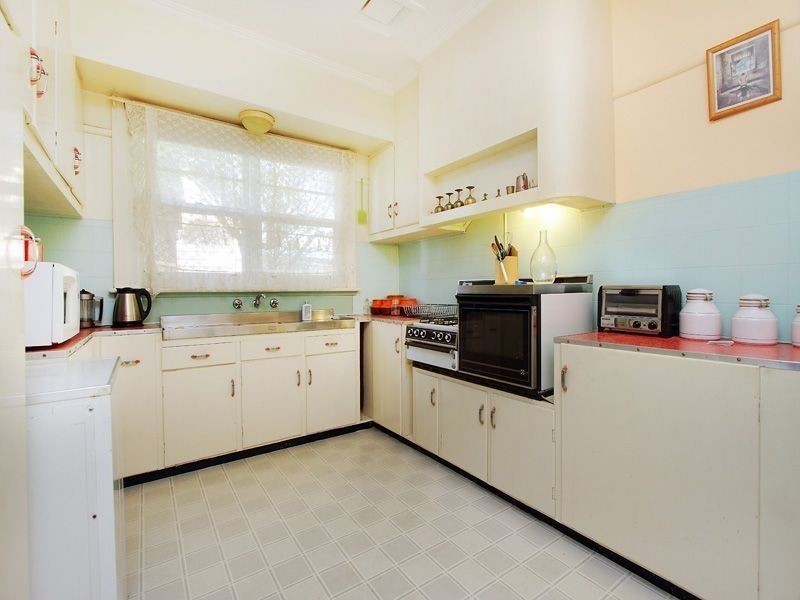 16 Denbigh Street, Frankston VIC 3199