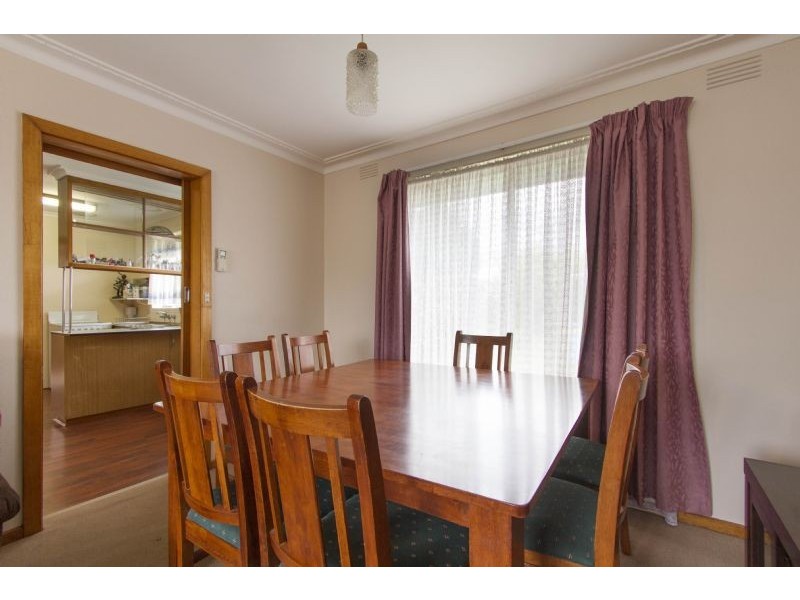 17 Moomba Ave, Seaford VIC 3198