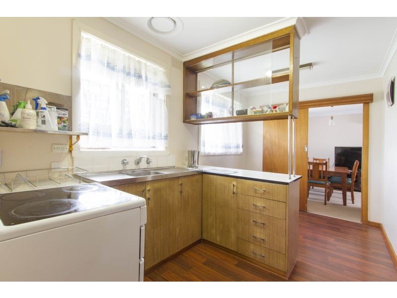 17 Moomba Ave, Seaford VIC 3198