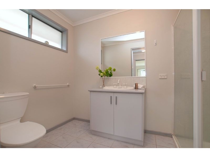 76 Granite Drive, Langwarrin VIC 3910