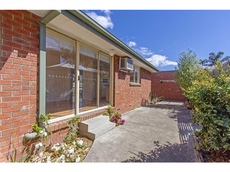 5a Mountain view Cres, Seaford VIC 3198