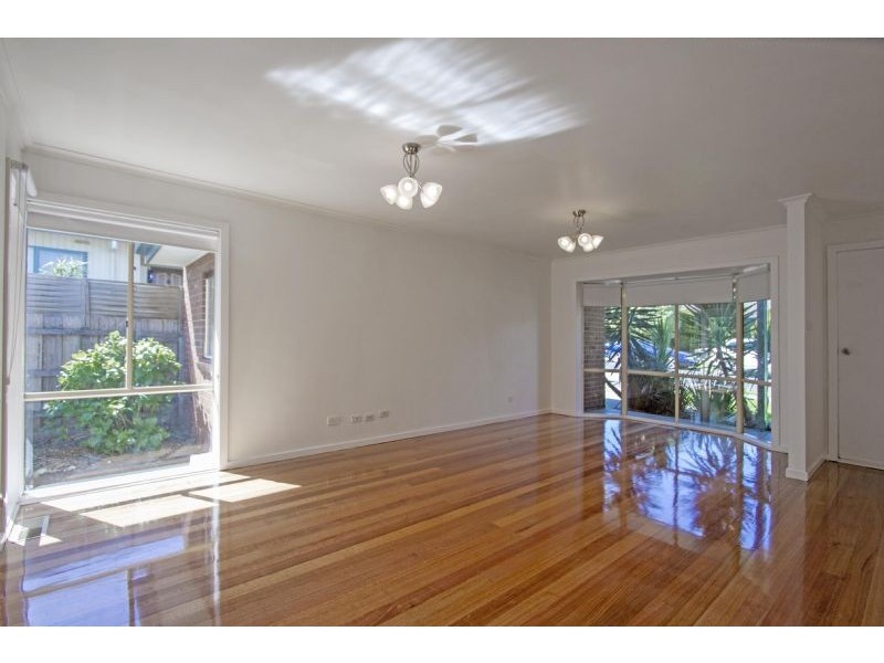 5a Mountain view Cres, Seaford VIC 3198