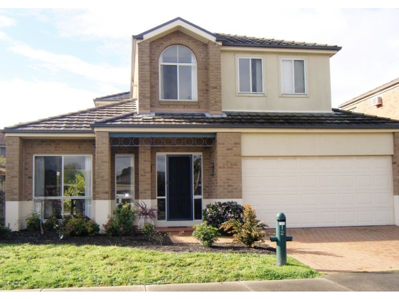 12 Pepperbush Crescent, Langwarrin VIC 3910