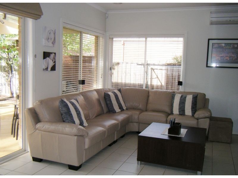 12 Pepperbush Crescent, Langwarrin VIC 3910