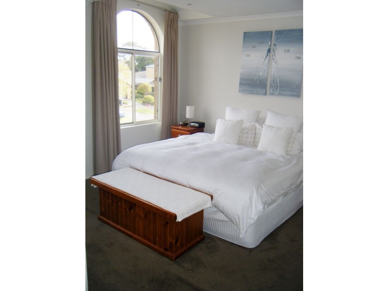 12 Pepperbush Crescent, Langwarrin VIC 3910