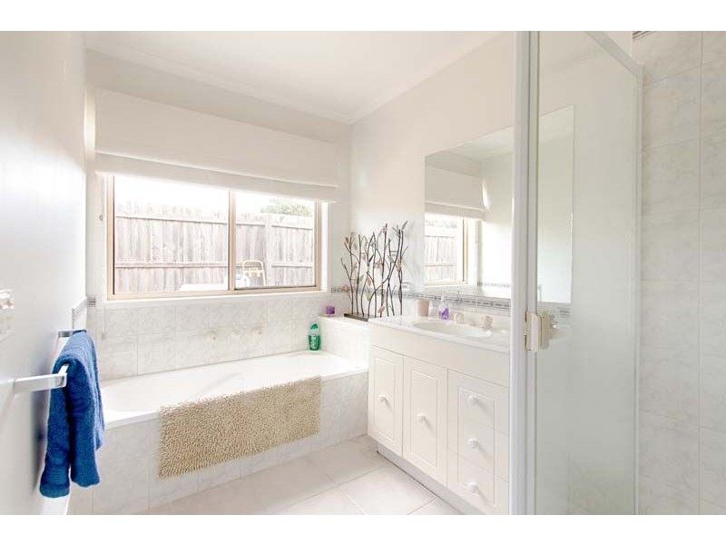 23 Victory Way, Carrum Downs VIC 3201