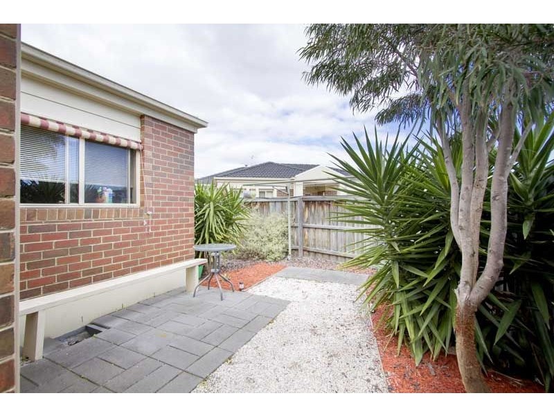 4/12 Brunnings Road, Carrum Downs VIC 3201