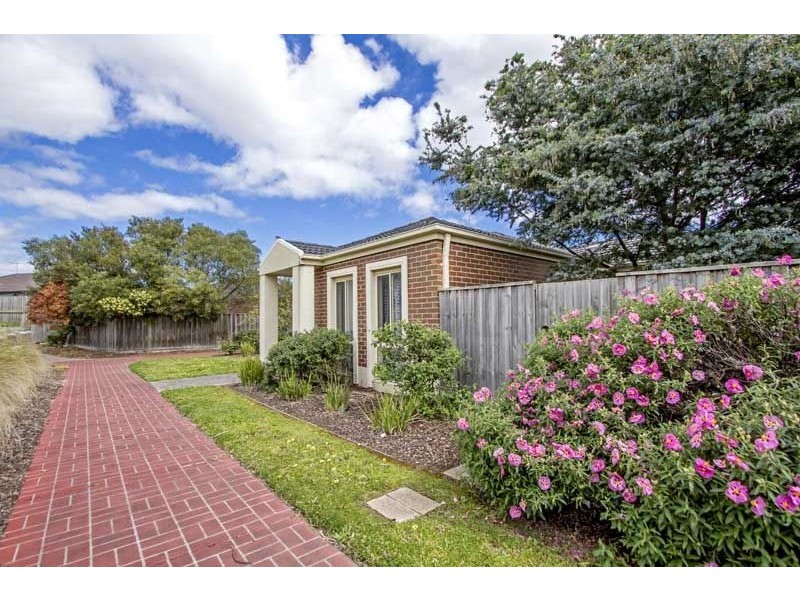 4/12 Brunnings Road, Carrum Downs VIC 3201