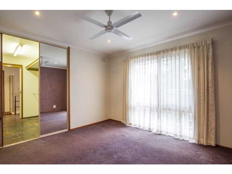 10 Zammit court, Frankston VIC 3199